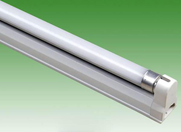 白熾燈、熒光燈、節(jié)能燈、LED燈各有什么優(yōu)缺點