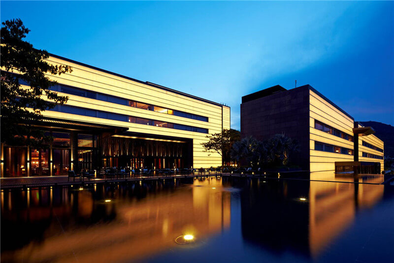 酒店燈具廠家要不斷適應(yīng)酒店設(shè)計(jì)